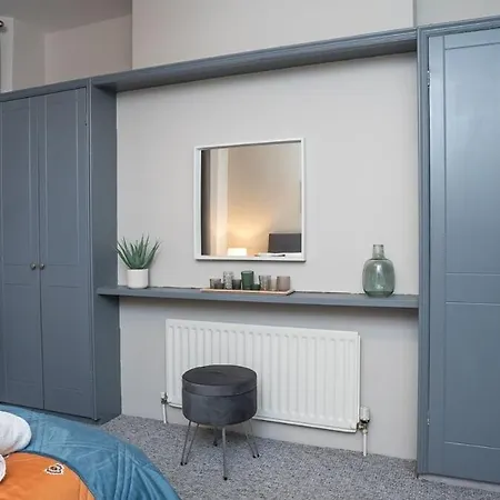 1 Bdr Apartment At Queens Uni By Belfast City Breaks Room photo