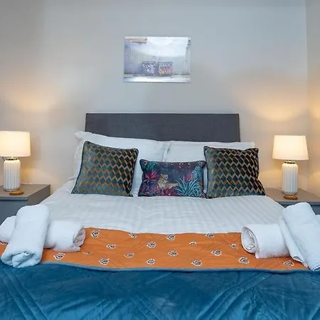 1 Bdr Apartment At Queens Uni By Belfast City Breaks Room photo